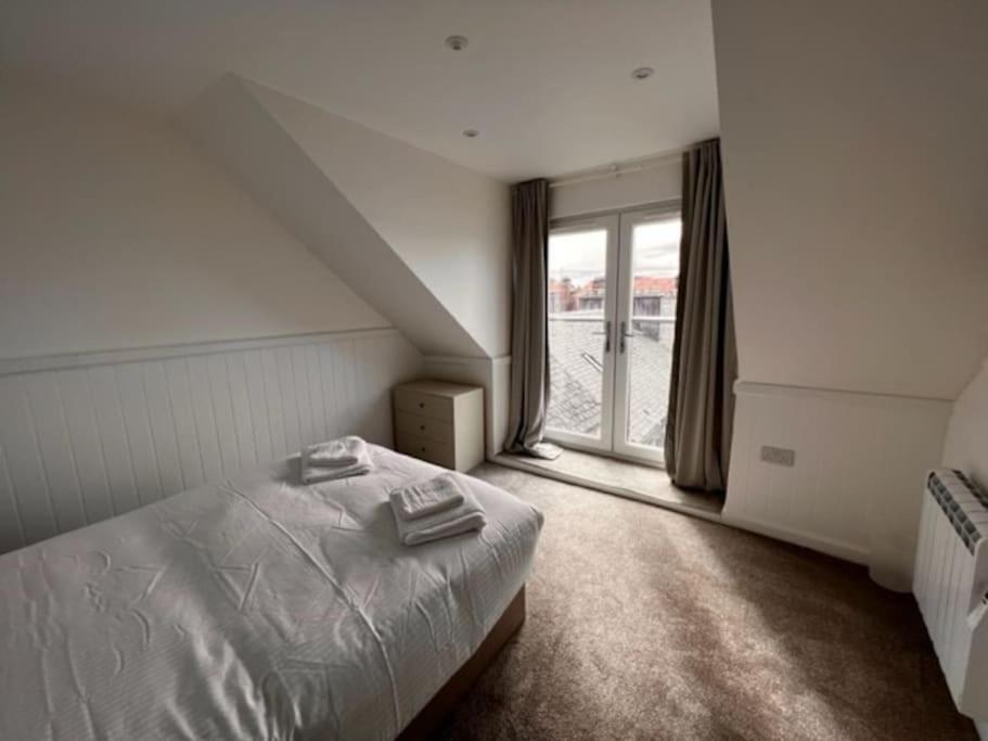 73 George Street. Appartment 3 奥本 外观 照片