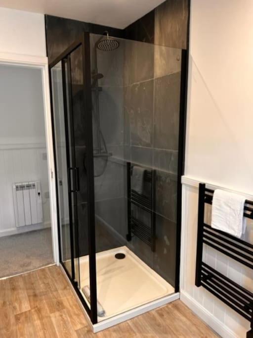 73 George Street. Appartment 3 奥本 外观 照片