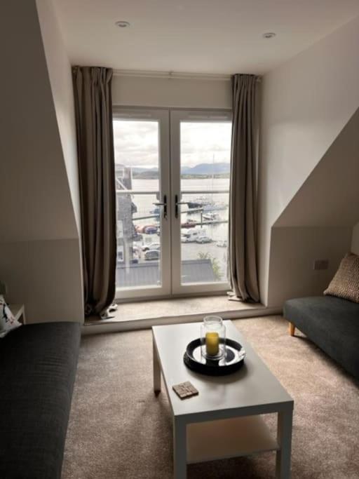 73 George Street. Appartment 3 奥本 外观 照片